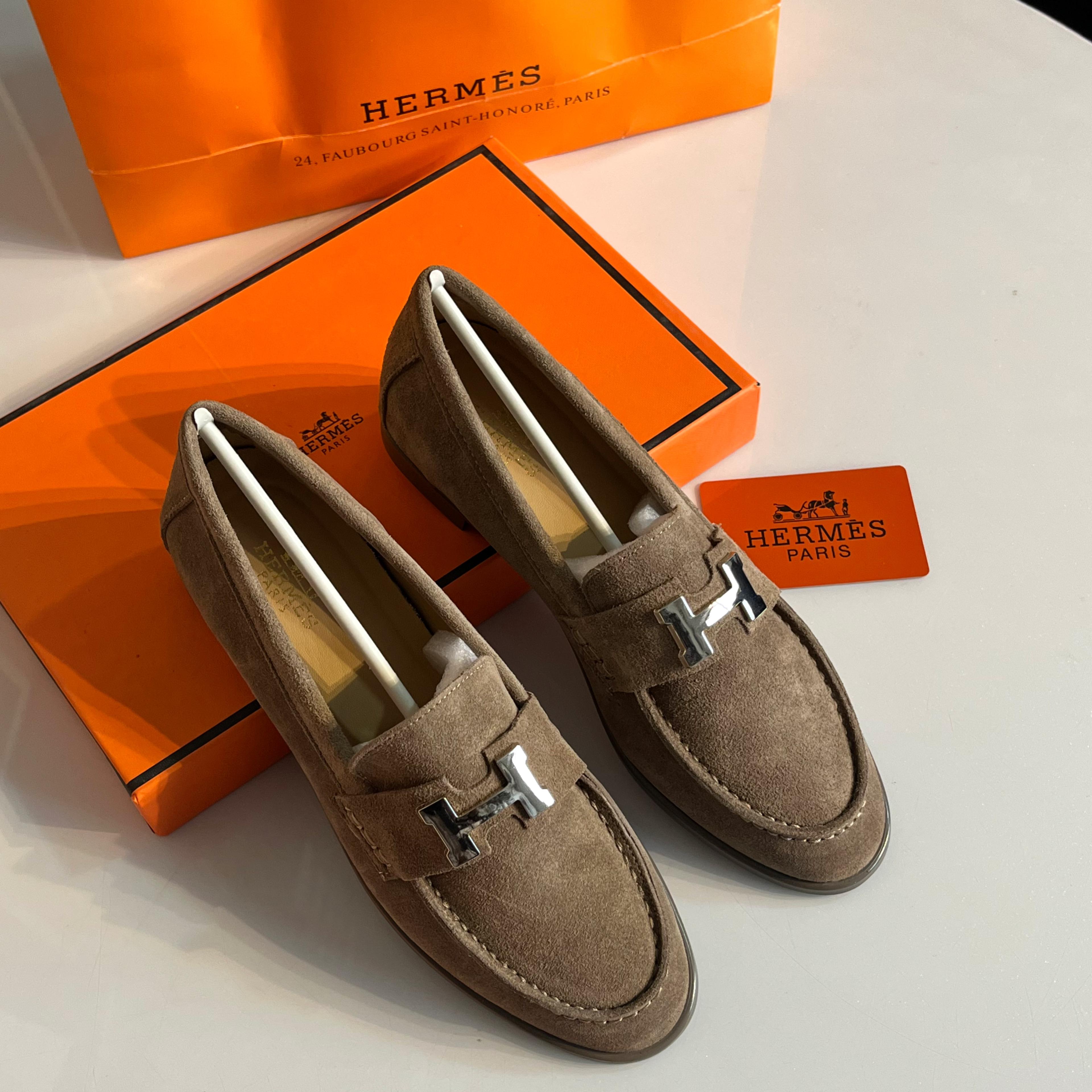 HERMES PARIS LOAFER