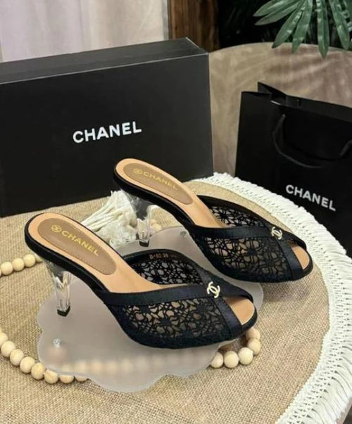 CHANEL Heels
