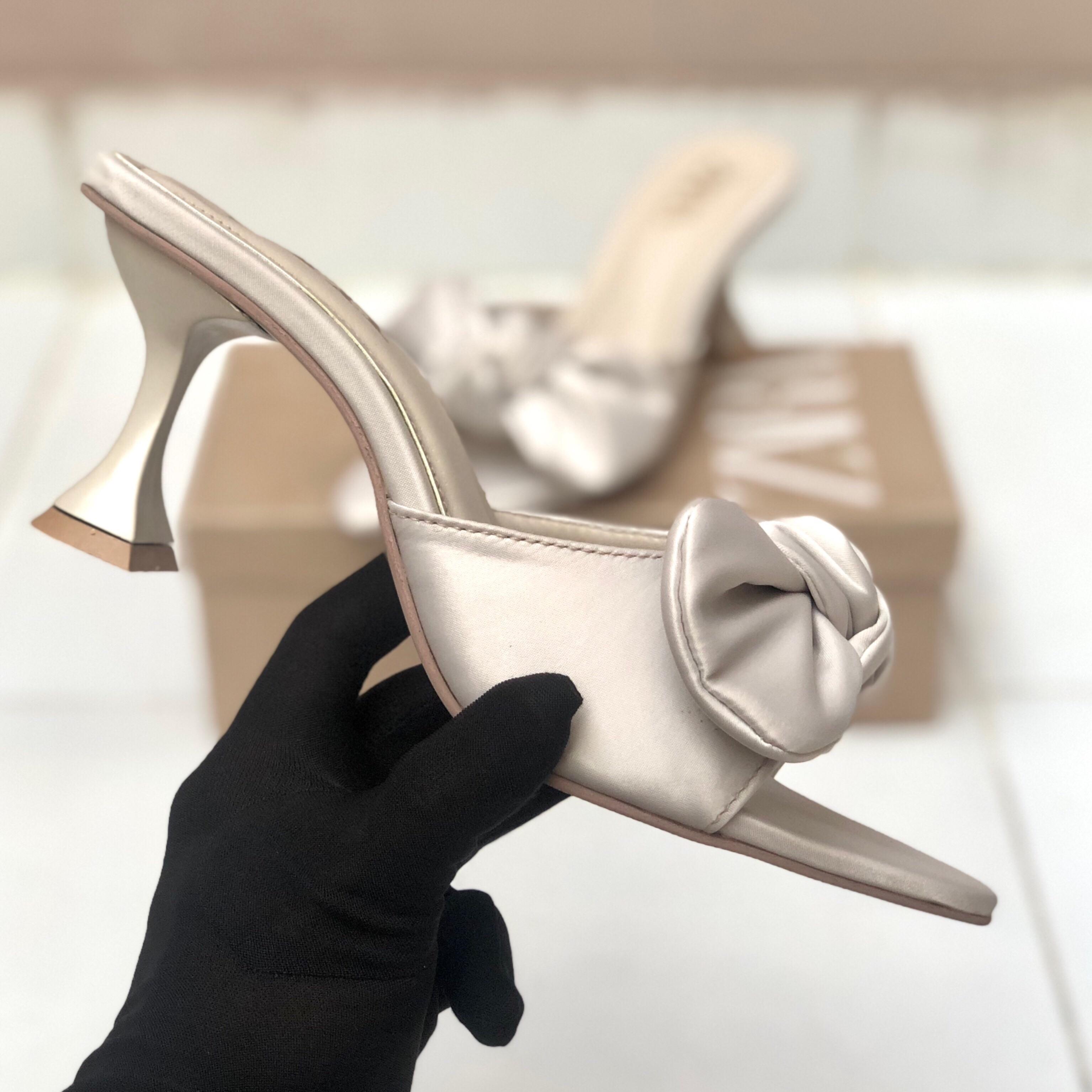 Bow Heel ( ALLOW TO OPEN AND FREE SHIPPING )