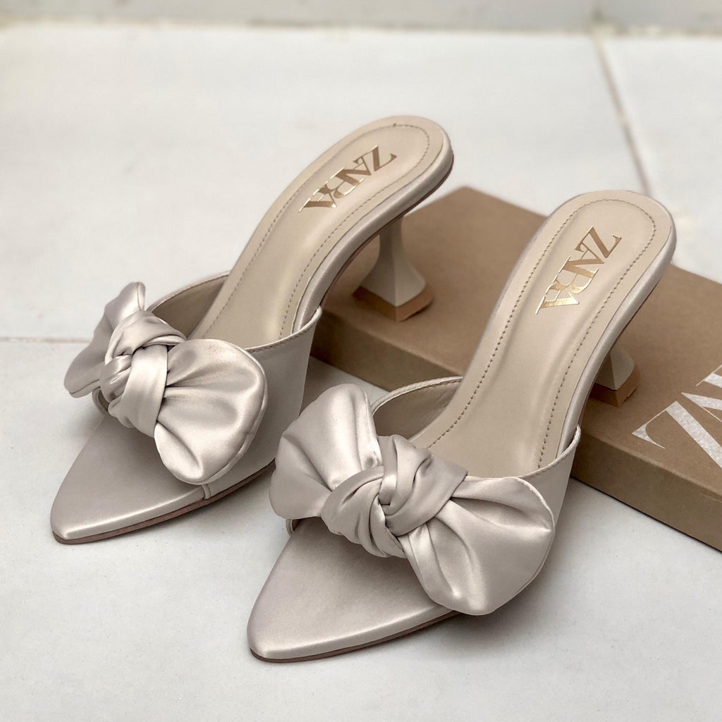 Bow Heel ( ALLOW TO OPEN AND FREE SHIPPING )