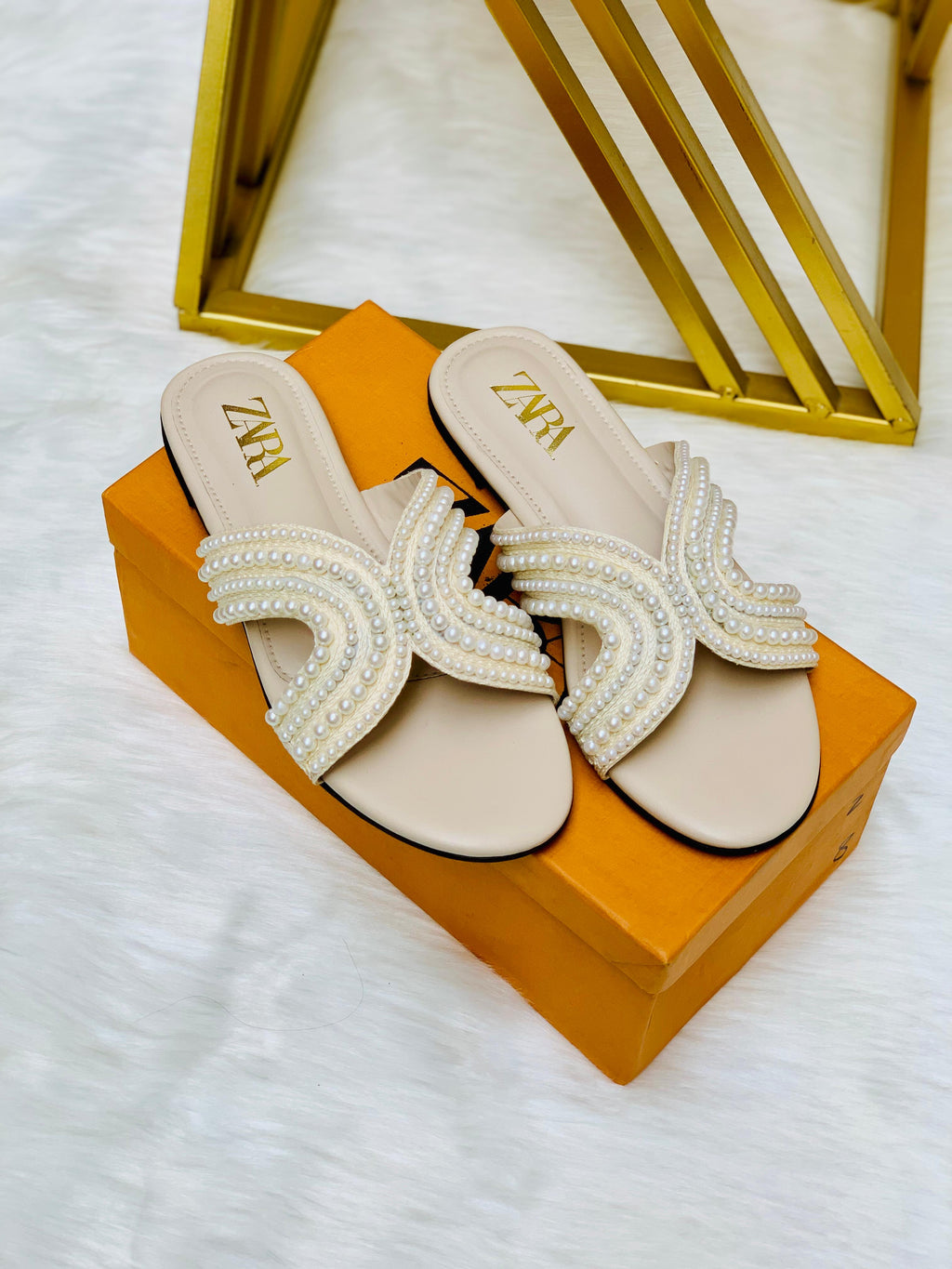 Pearl Cross Strap Flat Slides( ALLOW TO OPEN AND FREE SHIPPING )