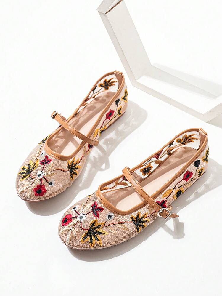 Floral Embroidery Flats Pump Shoe